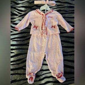 Baby Valentine’s Day outfit with headband